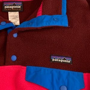 Patagonia lightweight synchilla snap-T pullover.